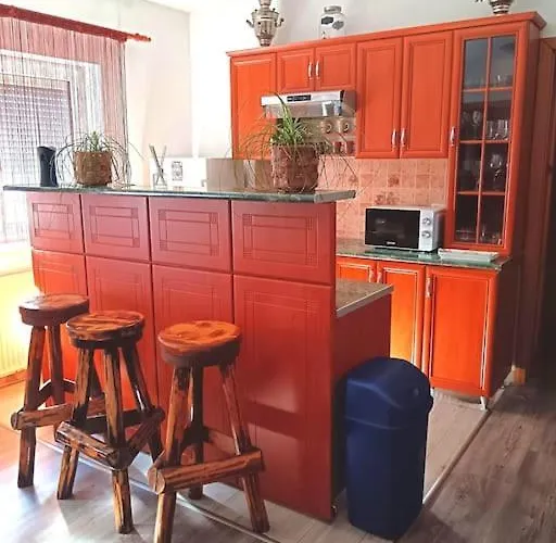 Dezsa 巴拉顿诺尔马迪